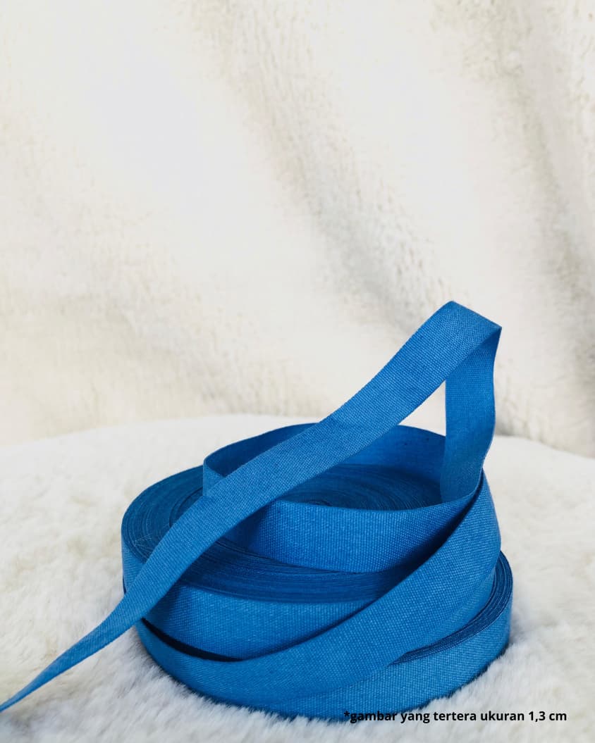 Label Katun Warna Eksklusif