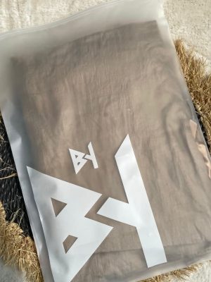 Pouch Mika Harga Terjangkau